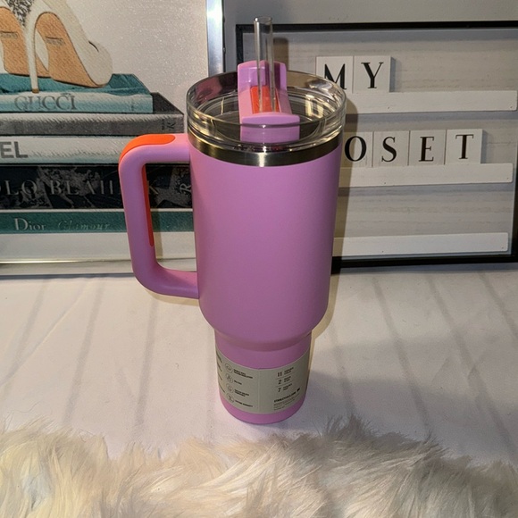 New Stanley Amethyst 40oz Target Exclusive - Picture 4 of 8